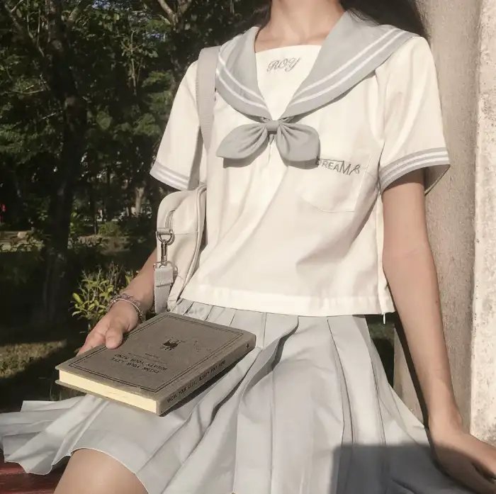 纸之月